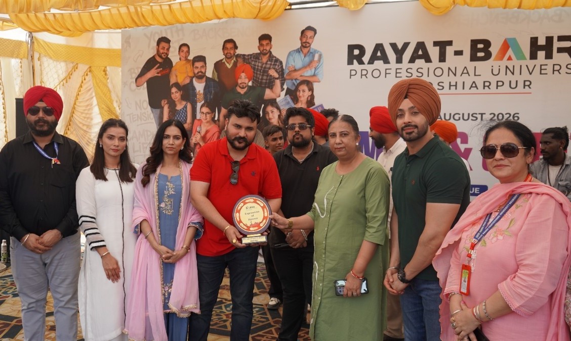 Yaar Jigree Kasooti Degree Star Cast Visits RBPU